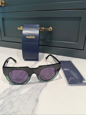 Hadid Two-Tone Black & Green Sunglasses with Purple Lenses